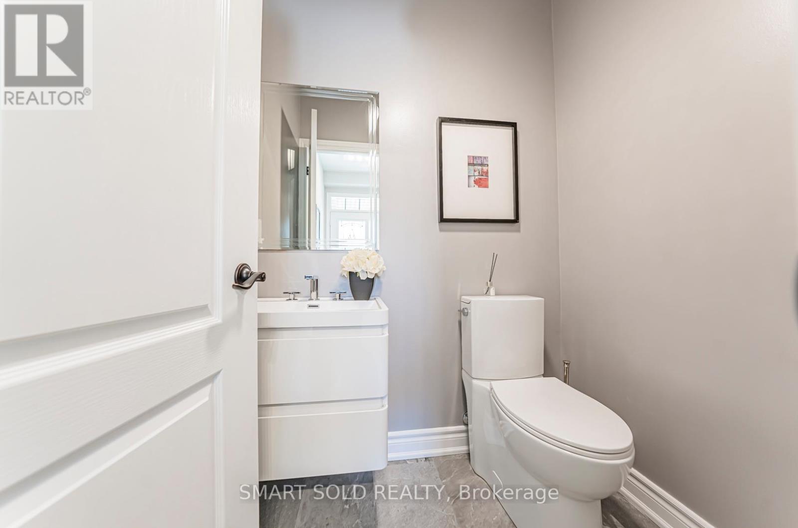 172 Gauguin Avenue, Vaughan, Ontario  L4J 9J5 - Photo 10 - N12138460
