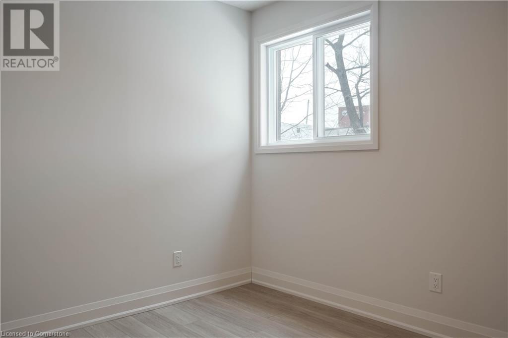 800 Myers Road Unit# 107, Cambridge, Ontario  N1R 5S2 - Photo 6 - 40727227