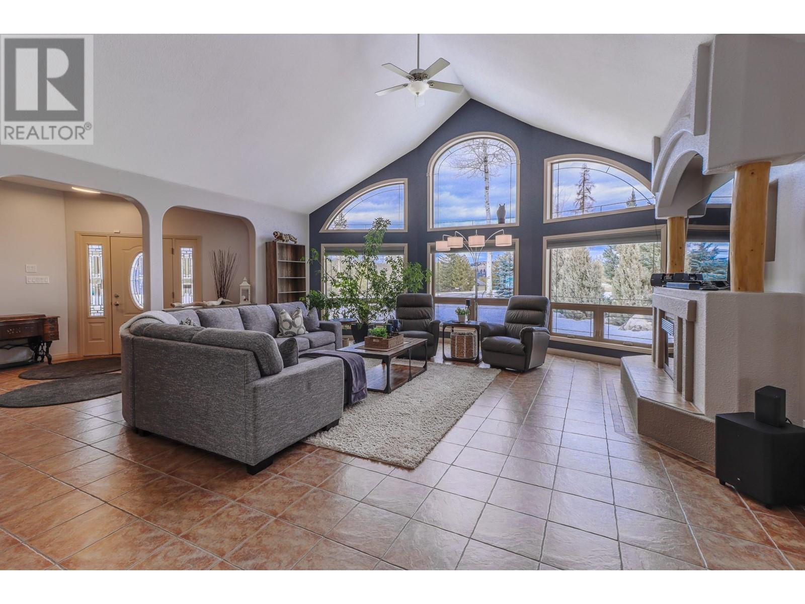 2953 Westview Road, Cranbrook, British Columbia  V1C 7G8 - Photo 12 - 10337403