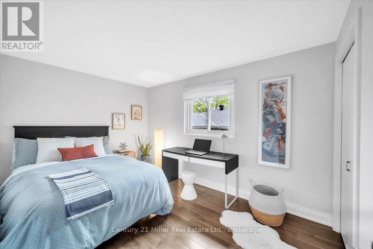 2301 Devon Road, Oakville, Ontario  L6J 5R2 - Photo 20 - W12132744