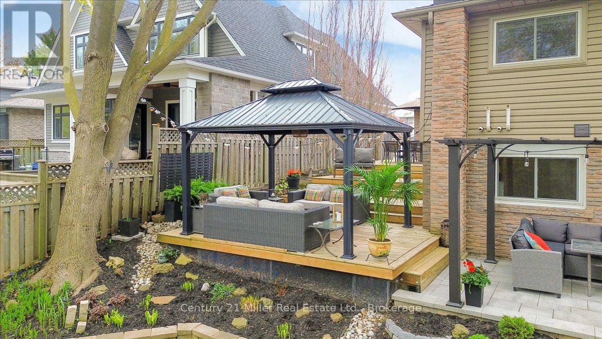 2301 Devon Road, Oakville, Ontario  L6J 5R2 - Photo 38 - W12132744