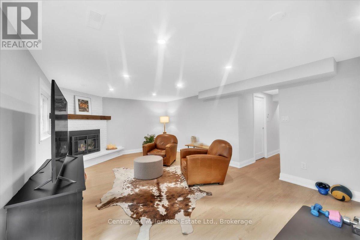 2301 Devon Road, Oakville, Ontario  L6J 5R2 - Photo 26 - W12132744
