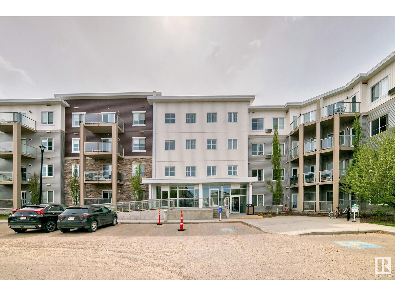Property at #208 812 Welsh DR SW image 3