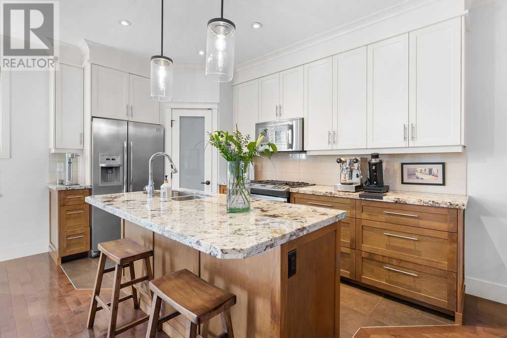 Property at 2810 1 Street NW image 2