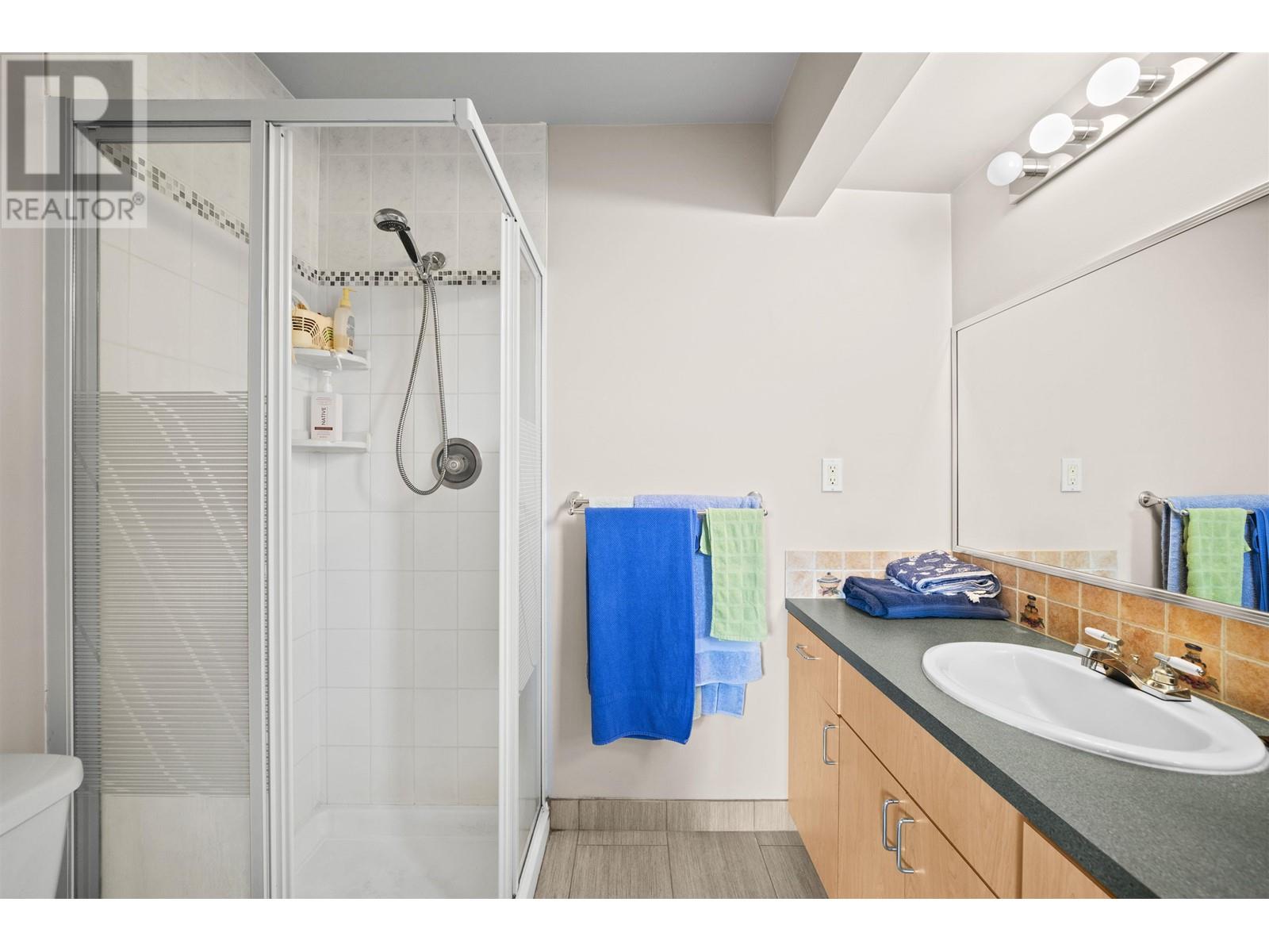 9560 Parksville Drive, Richmond, British Columbia  V7E 4M9 - Photo 16 - R2981048