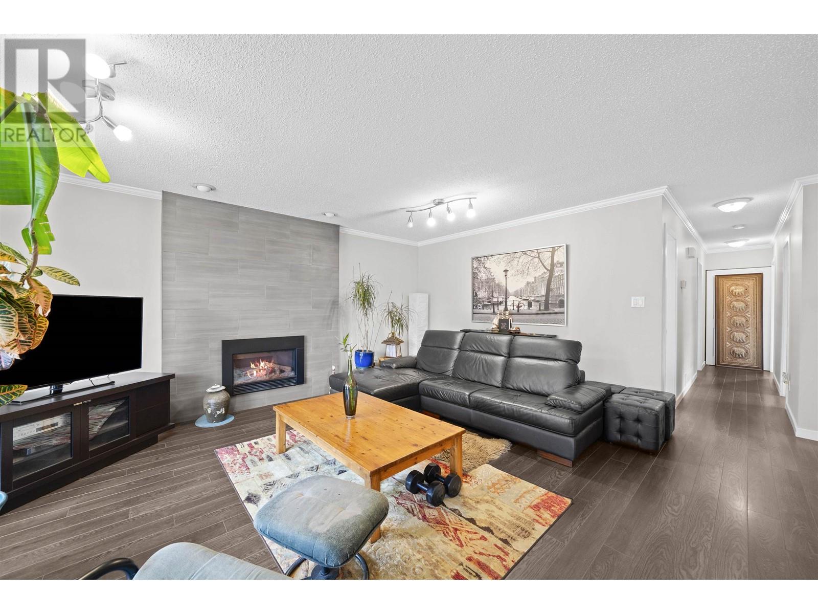 Property at 9560 PARKSVILLE DRIVE image 5