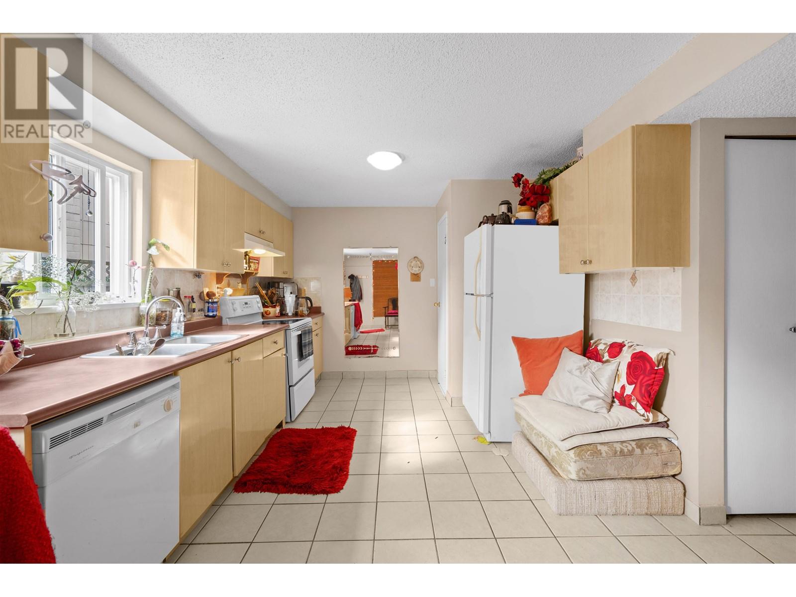 9560 Parksville Drive, Richmond, British Columbia  V7E 4M9 - Photo 25 - R2981048