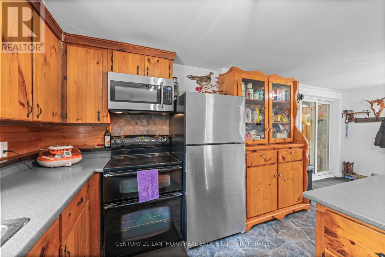 7993 Perth Road, Frontenac (Frontenac South), Ontario  K0K 2L0 - Photo 32 - X12100309