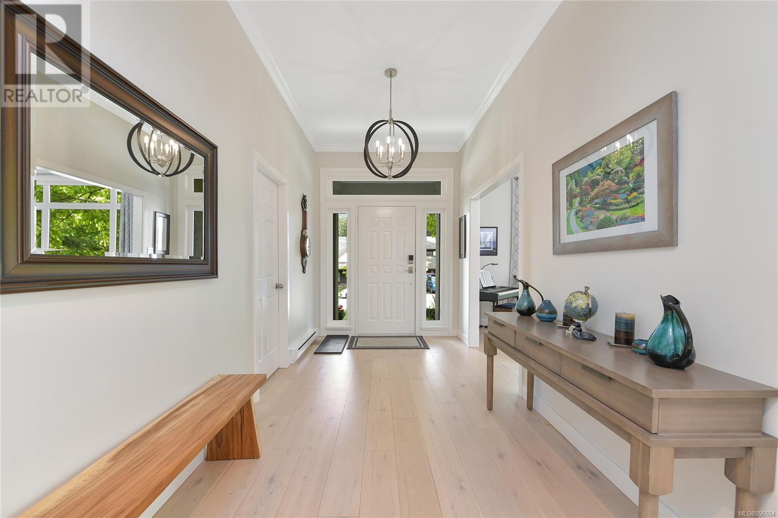 Property at 2299 Greenlands Rd image 2