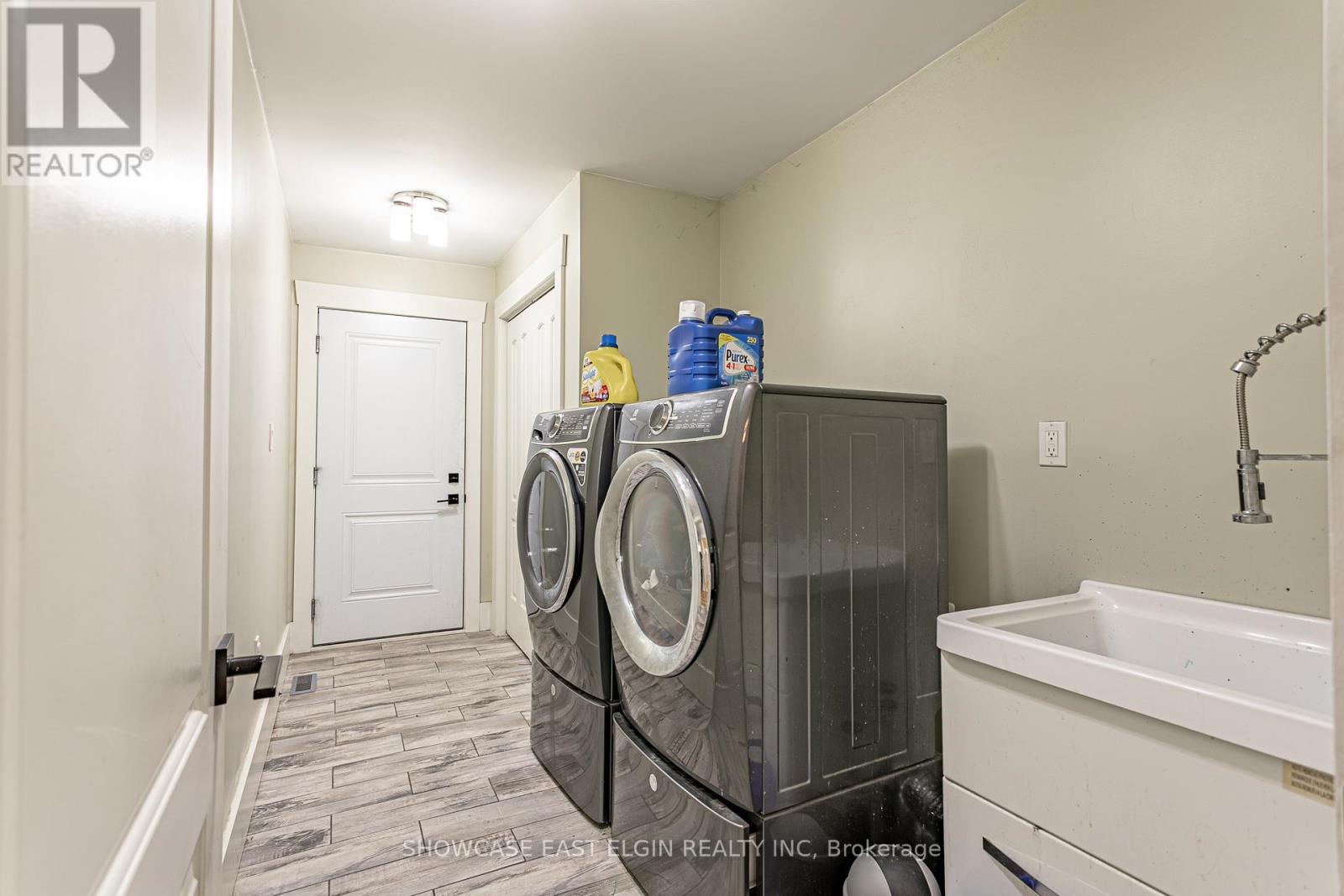 8433 Imperial Road, Malahide, Ontario  N5H 2R2 - Photo 16 - X12126778