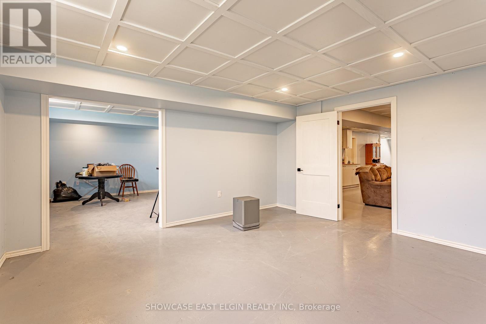 8433 Imperial Road, Malahide, Ontario  N5H 2R2 - Photo 23 - X12126778