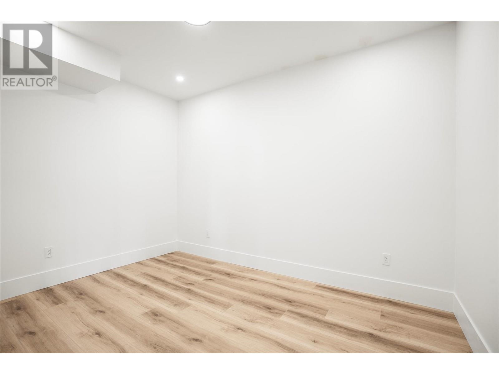 8948 Tavistock Road, Vernon, British Columbia  V1H 2L4 - Photo 37 - 10347323