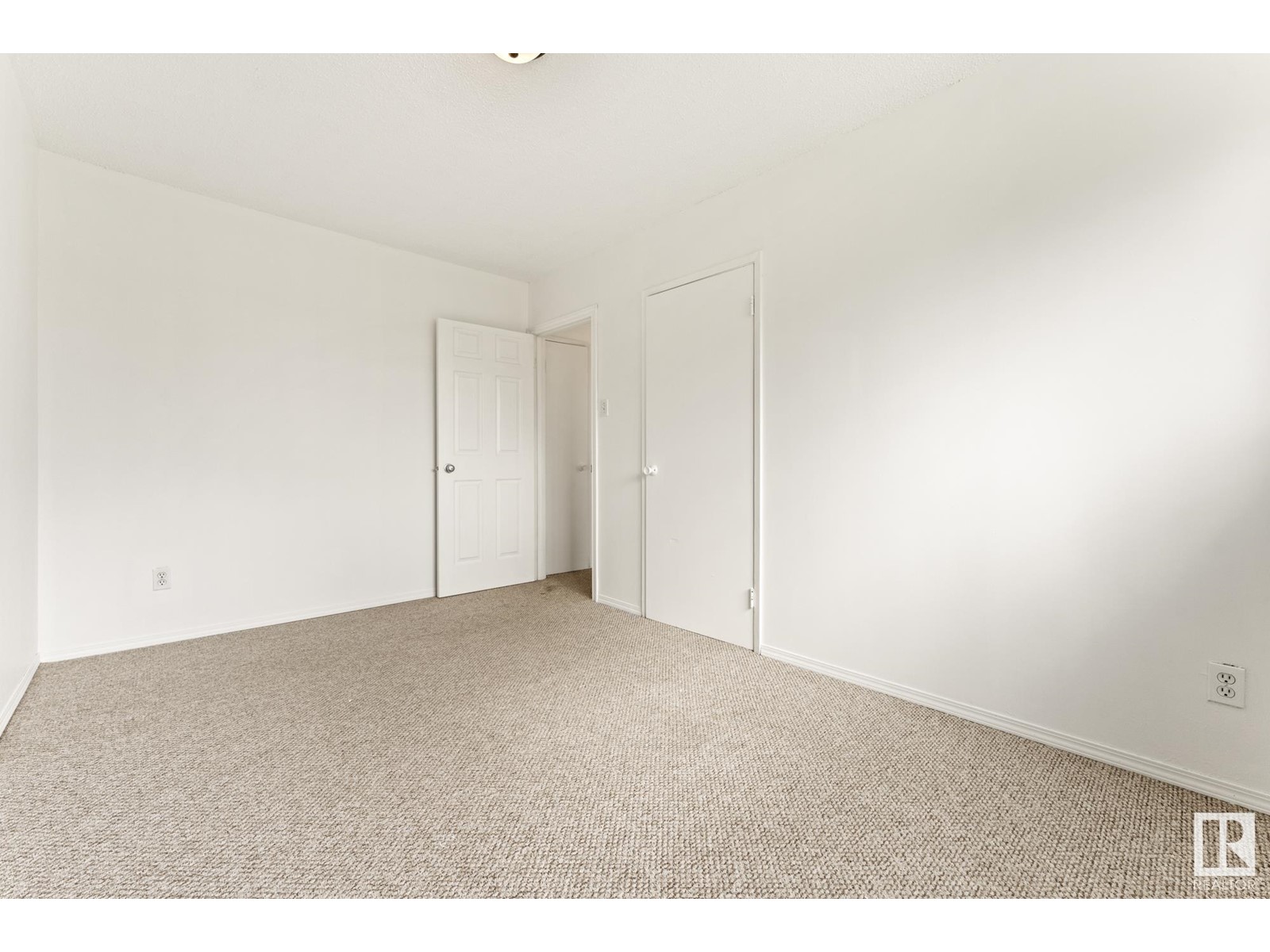10306 131a Av Nw, Edmonton, Alberta  T5E 5S4 - Photo 28 - E4435812