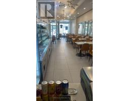 MAIN - 522 YONGE STREET, Toronto, Ontario