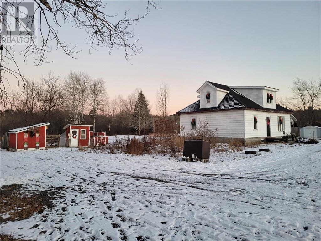 57 Front Street, Nairn Centre, Ontario  P0M 2L0 - Photo 13 - 2121506