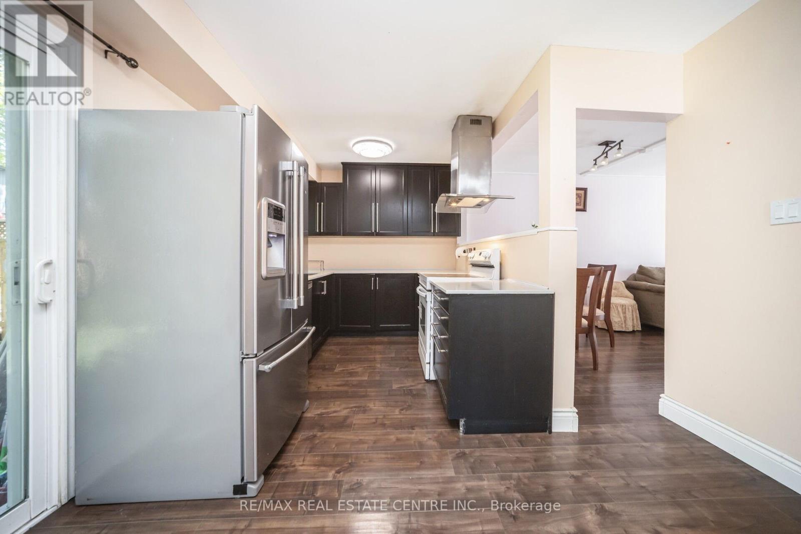 60 Chipwood Crescent, Brampton, Ontario  L6V 2E5 - Photo 22 - W12139876