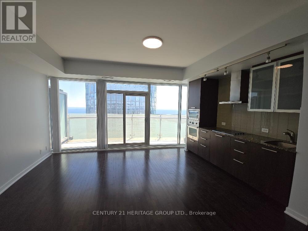 6304 - 14 York Street, Toronto, Ontario  M5J 2Z2 - Photo 4 - C12120147