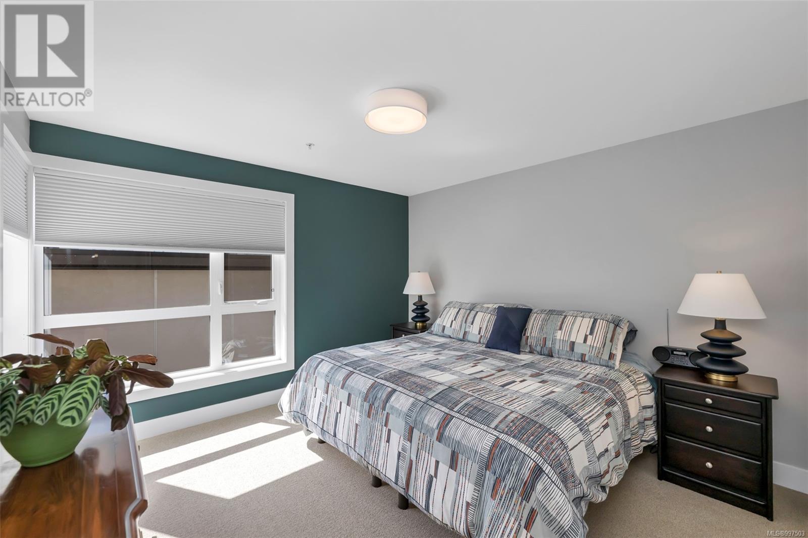 7924 Lochside Dr, Central Saanich, British Columbia  V8M 0B9 - Photo 23 - 997503