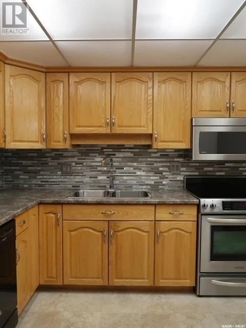 Property at 126 2301 Adelaide STREET E image 5