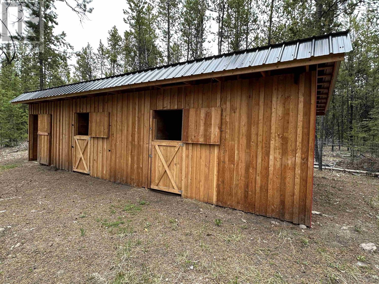 5793 Little Fort 24 Highway, 100 Mile House, British Columbia  V0K 2E2 - Photo 14 - R2970762