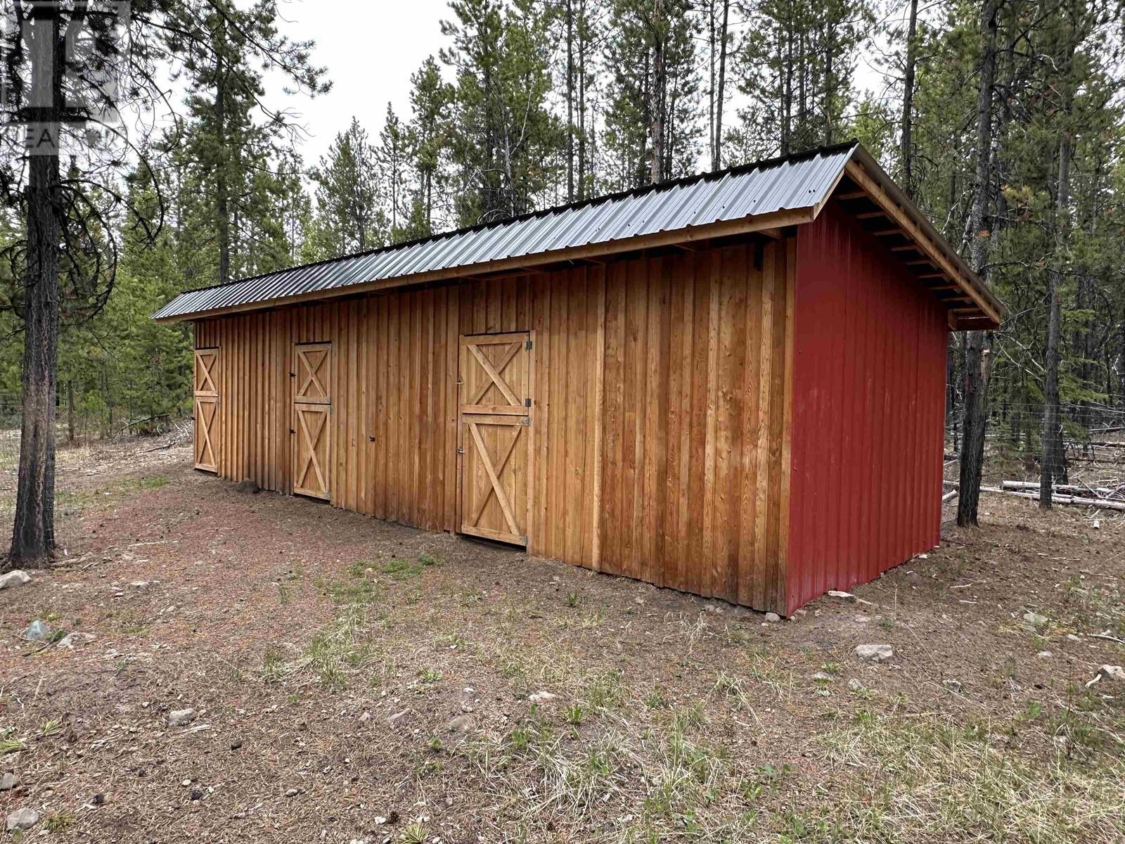 5793 Little Fort 24 Highway, 100 Mile House, British Columbia  V0K 2E2 - Photo 15 - R2970762