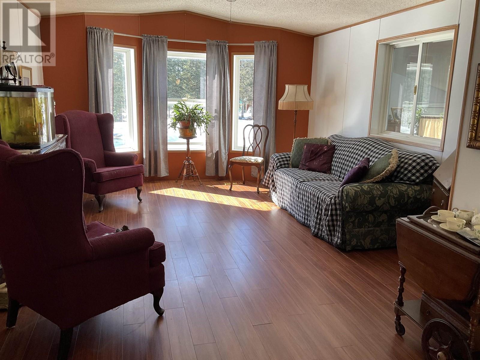 5793 Little Fort 24 Highway, 100 Mile House, British Columbia  V0K 2E2 - Photo 26 - R2970762