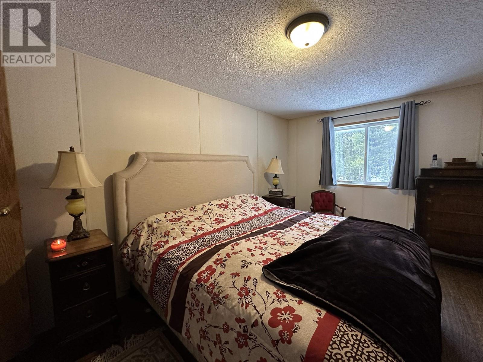 5793 Little Fort 24 Highway, 100 Mile House, British Columbia  V0K 2E2 - Photo 31 - R2970762