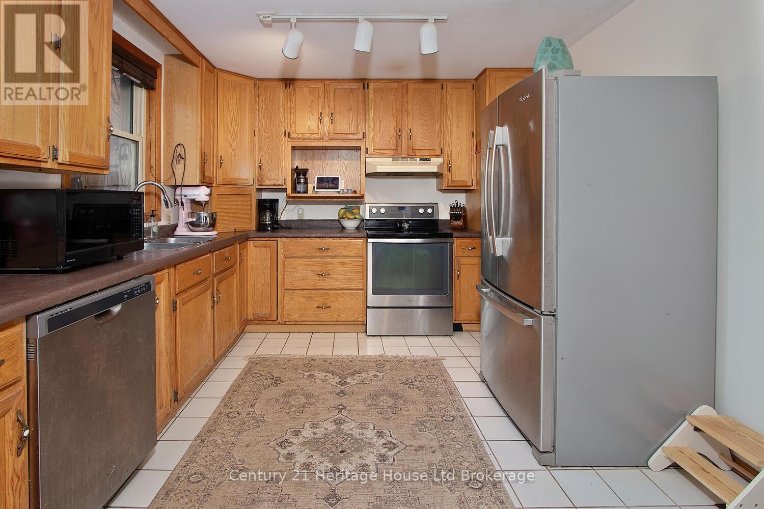 113 Light Street, Woodstock, Ontario  N4S 6H2 - Photo 22 - X12130735