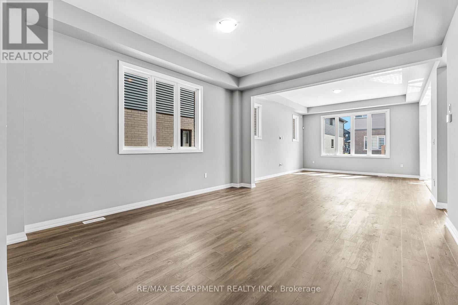 Property at 90 ACACIA ROAD image 5