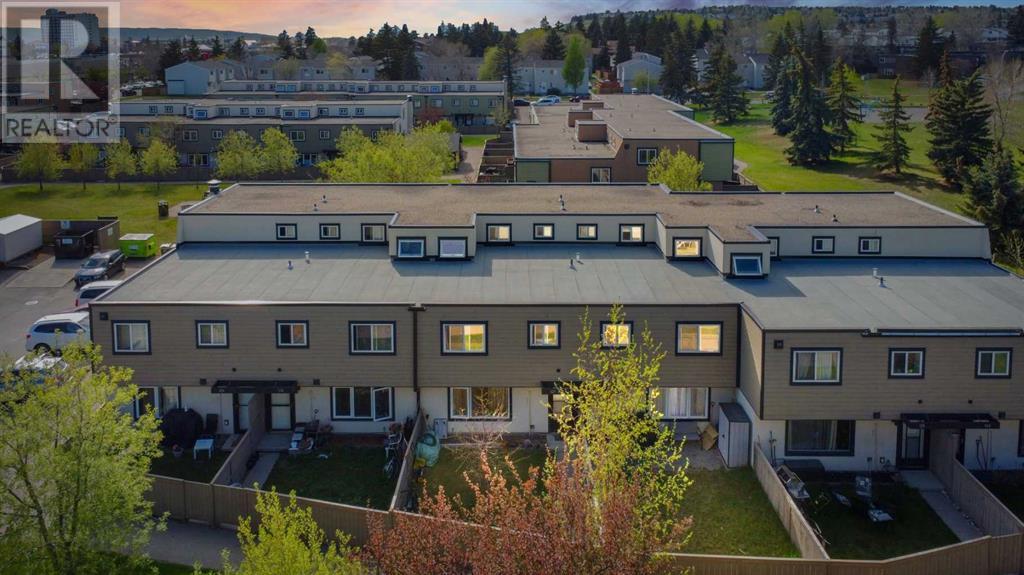 Property at 137, 3809 45 Street SW image 2