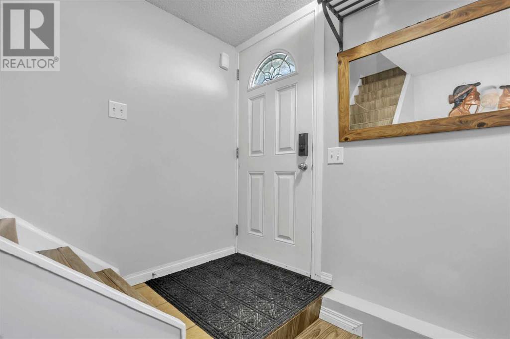 Property at 137, 3809 45 Street SW image 3