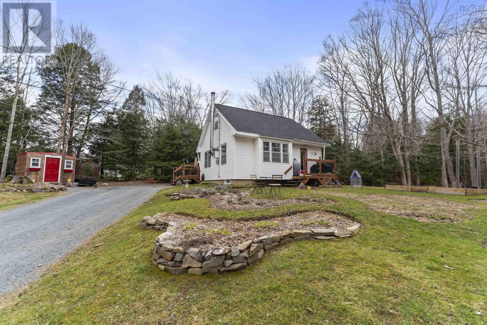 Property at 32 Roland Road image 1