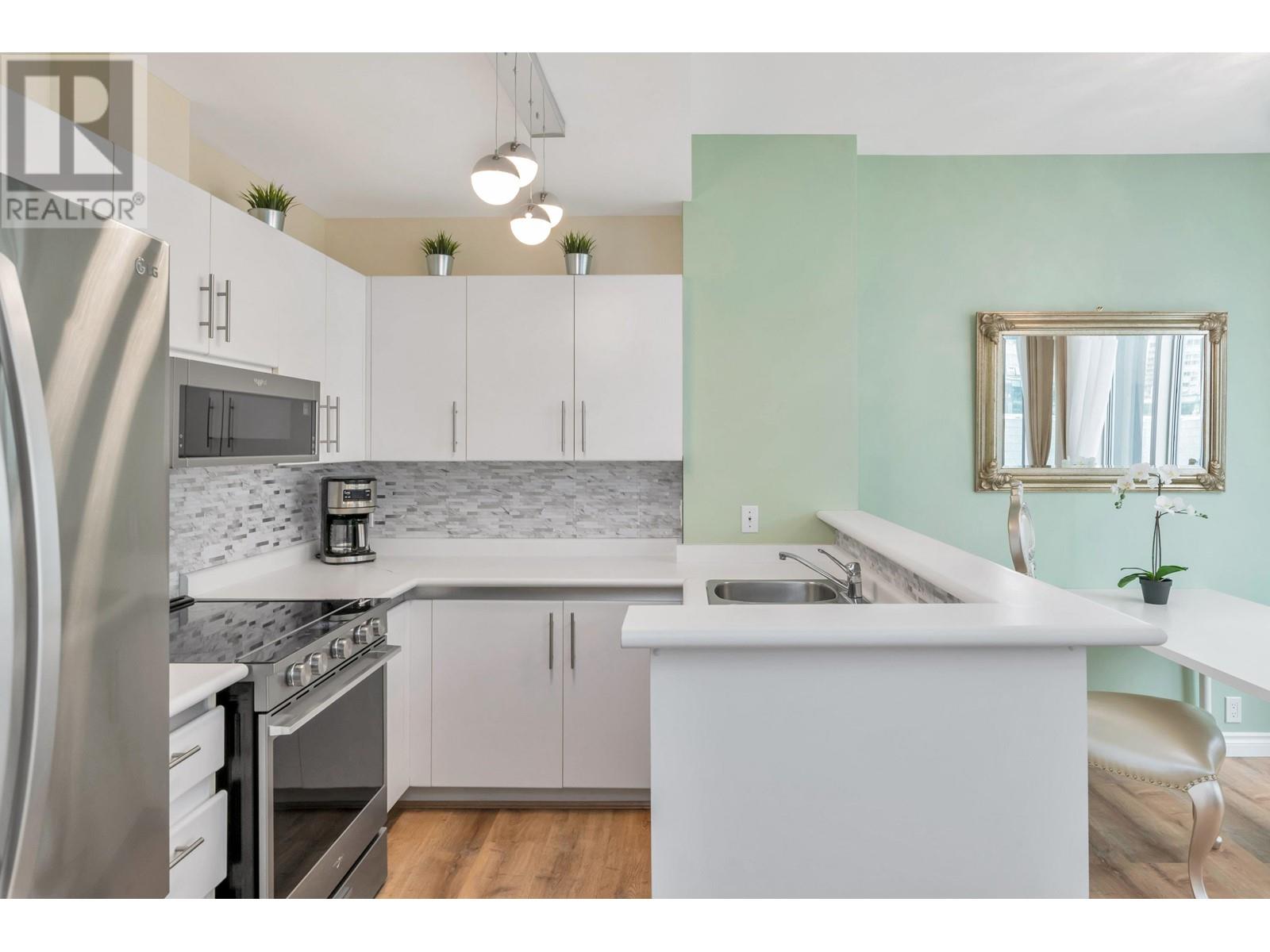 813 989 Nelson Street, Vancouver, British Columbia  V6Z 2S1 - Photo 8 - R2996722