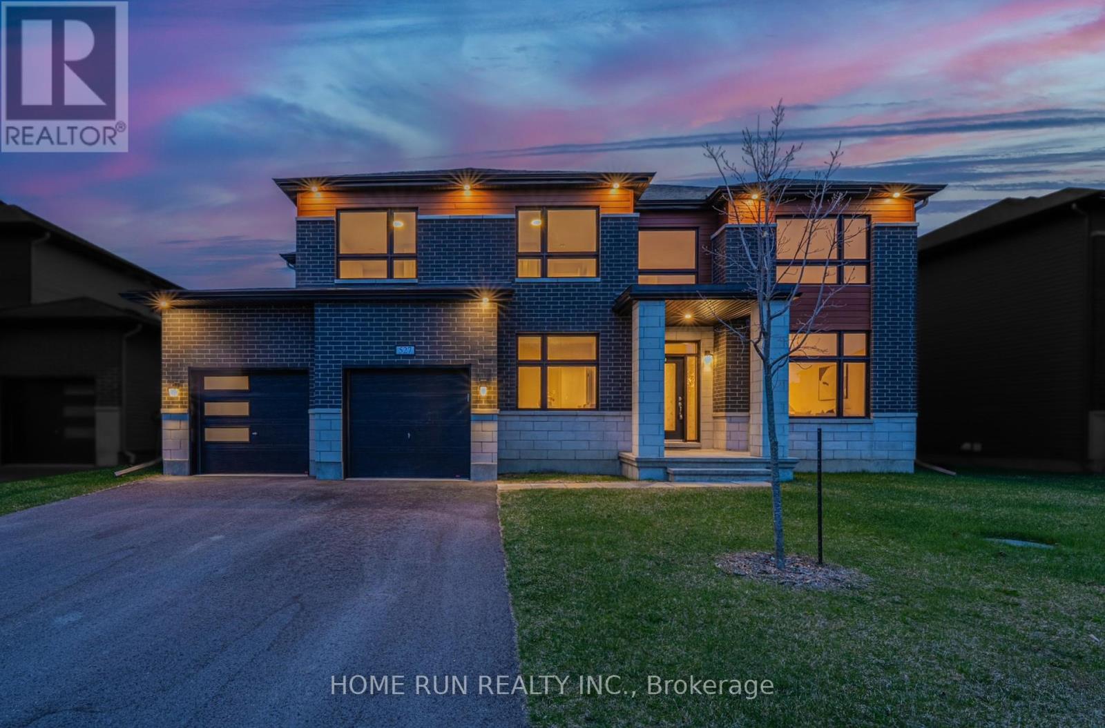 527 ALBERT BOYD PRIVATE, Ottawa, Ontario