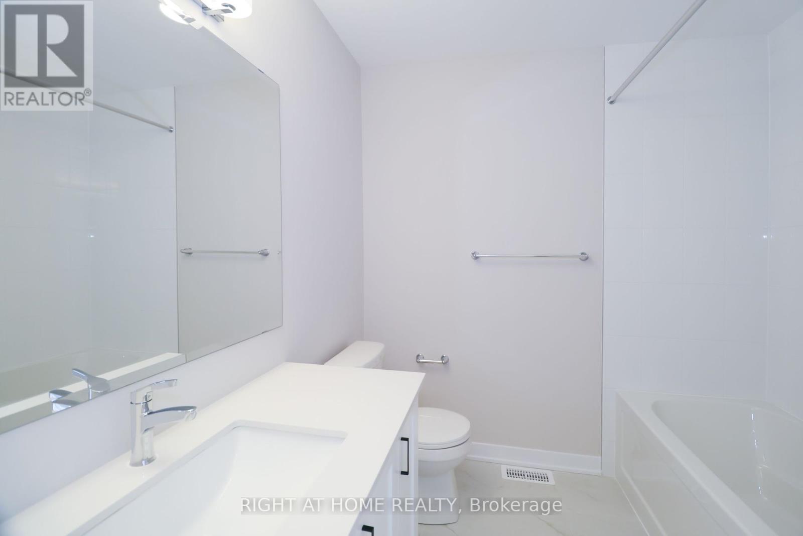 333 Peninsula Road, Ottawa, Ontario  K0A 2Z0 - Photo 16 - X12139945