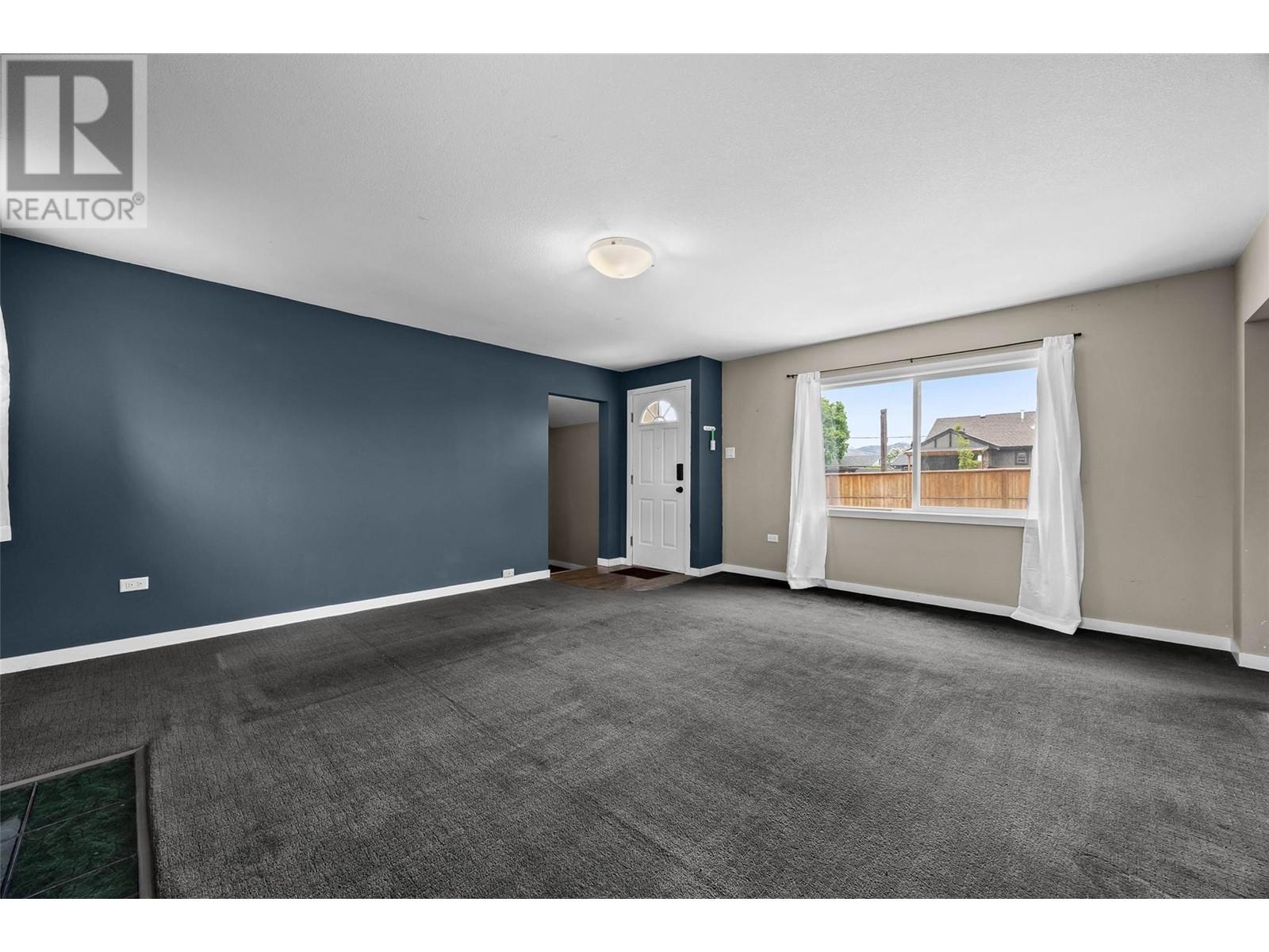 Property at 486 FORTUNE Drive image 5