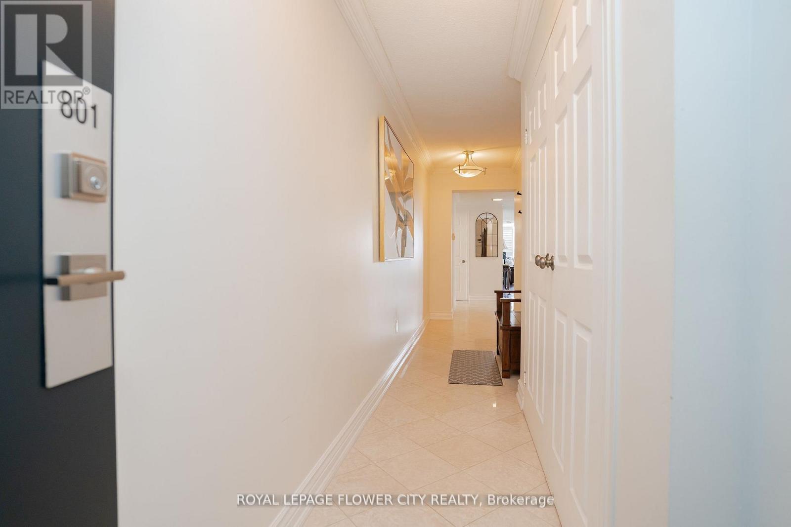801 - 3650 Kaneff Crescent, Mississauga, Ontario  L5A 4A1 - Photo 18 - W12139673