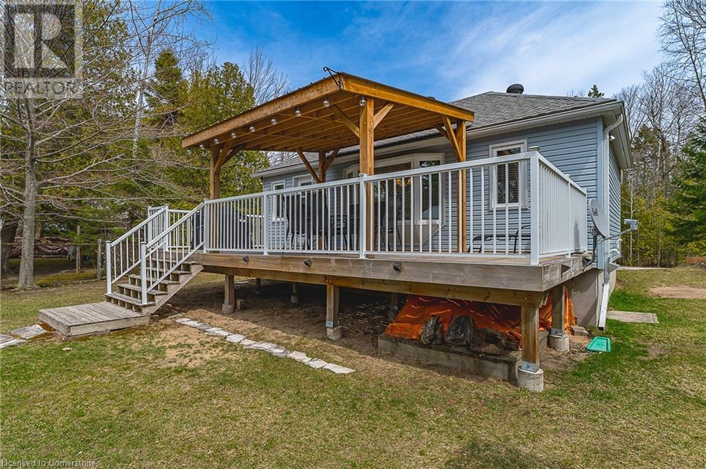 4 Toronto Ave Avenue, Sauble Beach, Ontario  N0H 2G0 - Photo 22 - 40721423