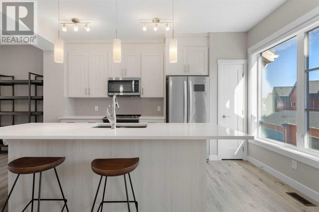144 Livingston Common Ne, Calgary, Alberta  T3P 1K1 - Photo 16 - A2220035