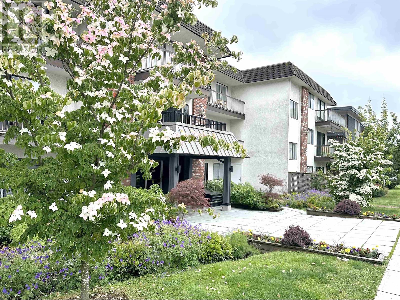 103 2040 CORNWALL AVENUE, vancouver, British Columbia V6J1E1