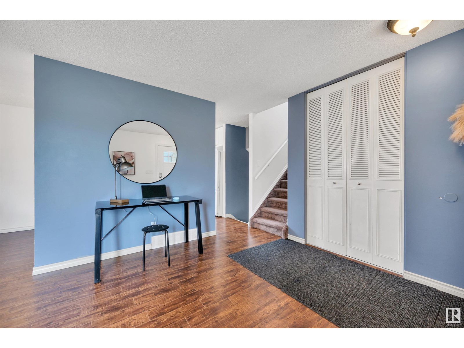 9835 165 Av Nw, Edmonton, Alberta  T5X 4Z1 - Photo 5 - E4435826