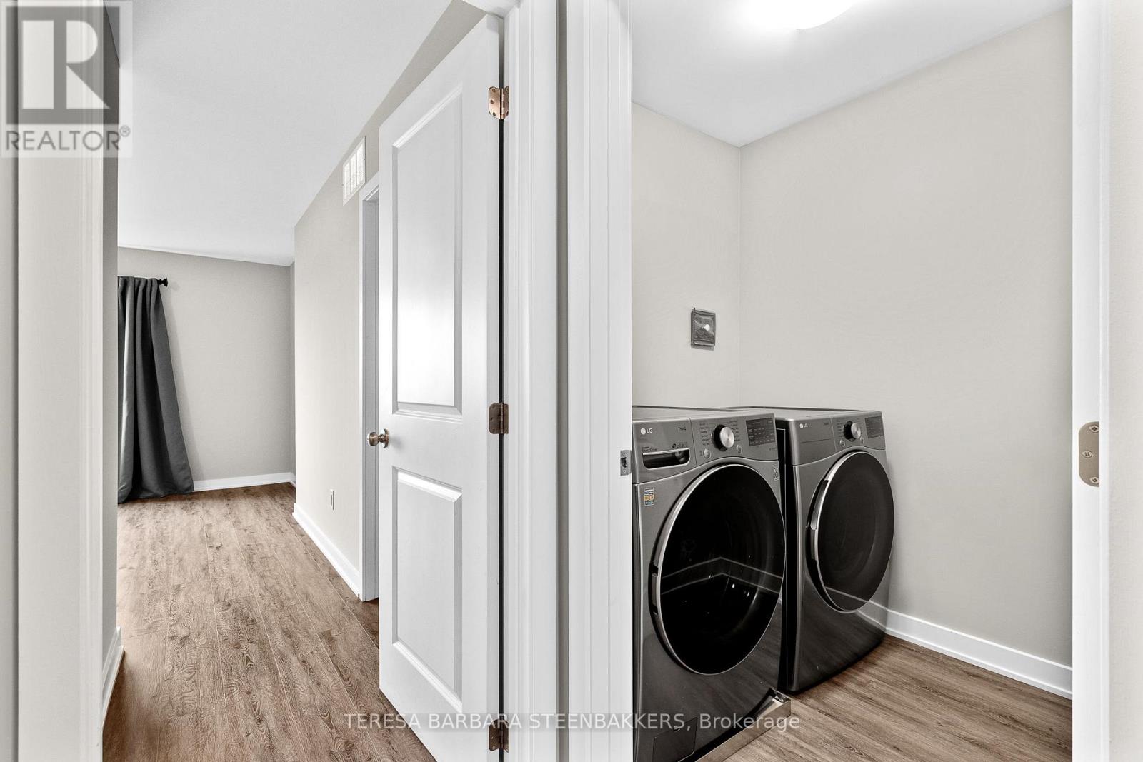 174 Tapadero Avenue W, Ottawa, Ontario  K2V 0N9 - Photo 17 - X12139958