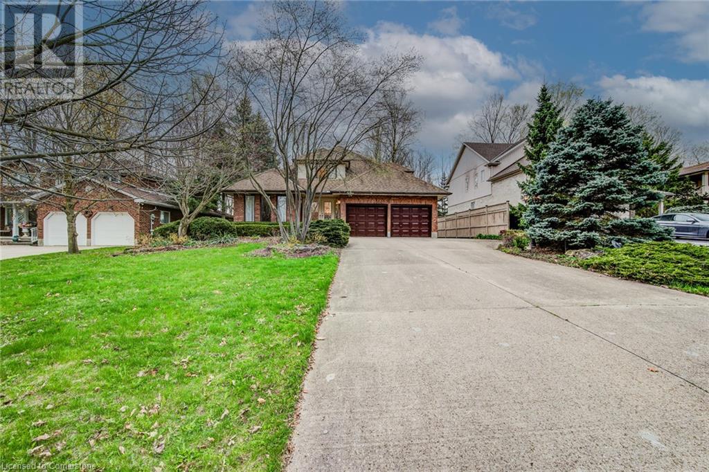 Property at 225 CORRIE Crescent image 3