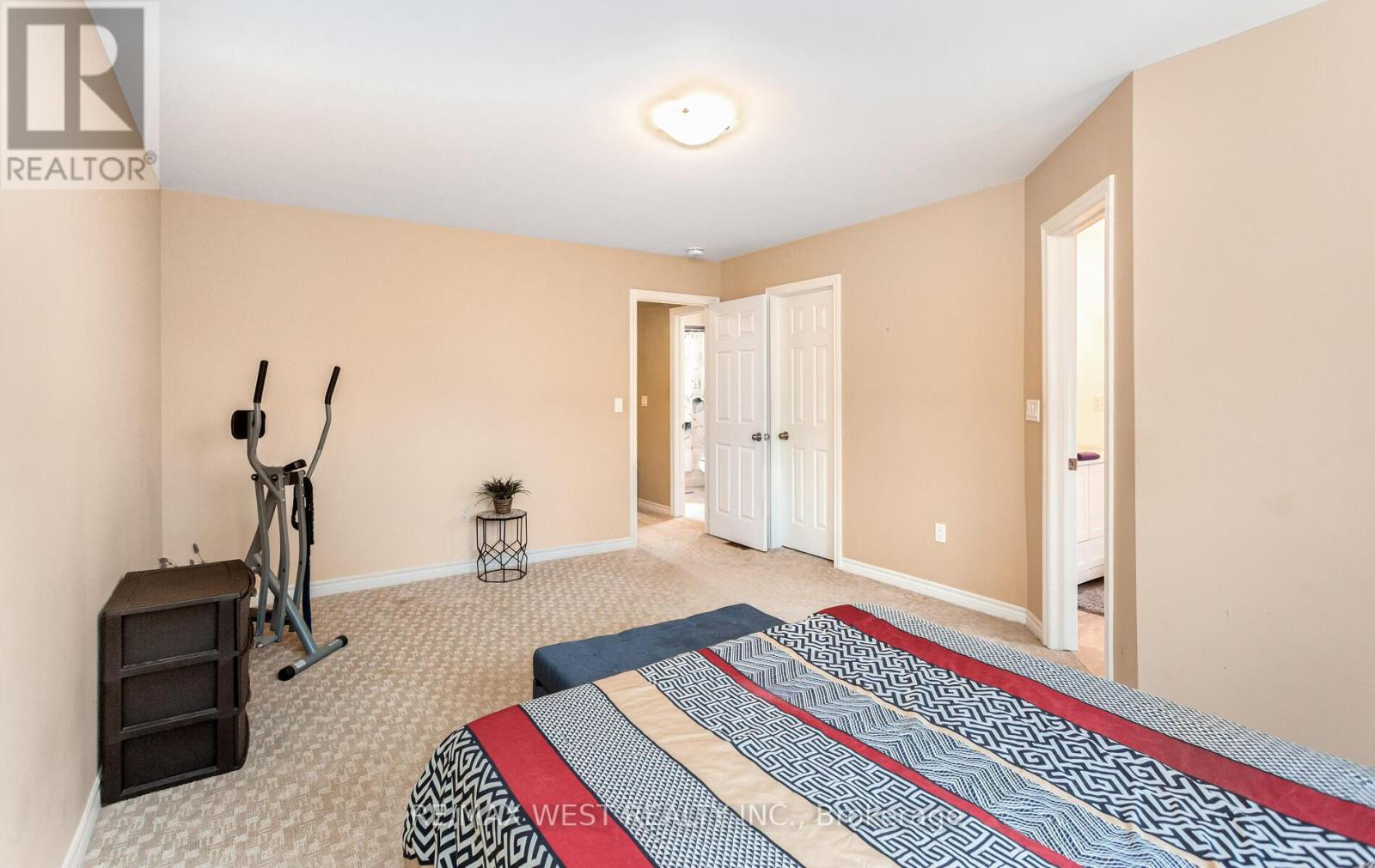 3953 Freeman Terrace, Mississauga, Ontario  L5M 6R2 - Photo 24 - W12121191