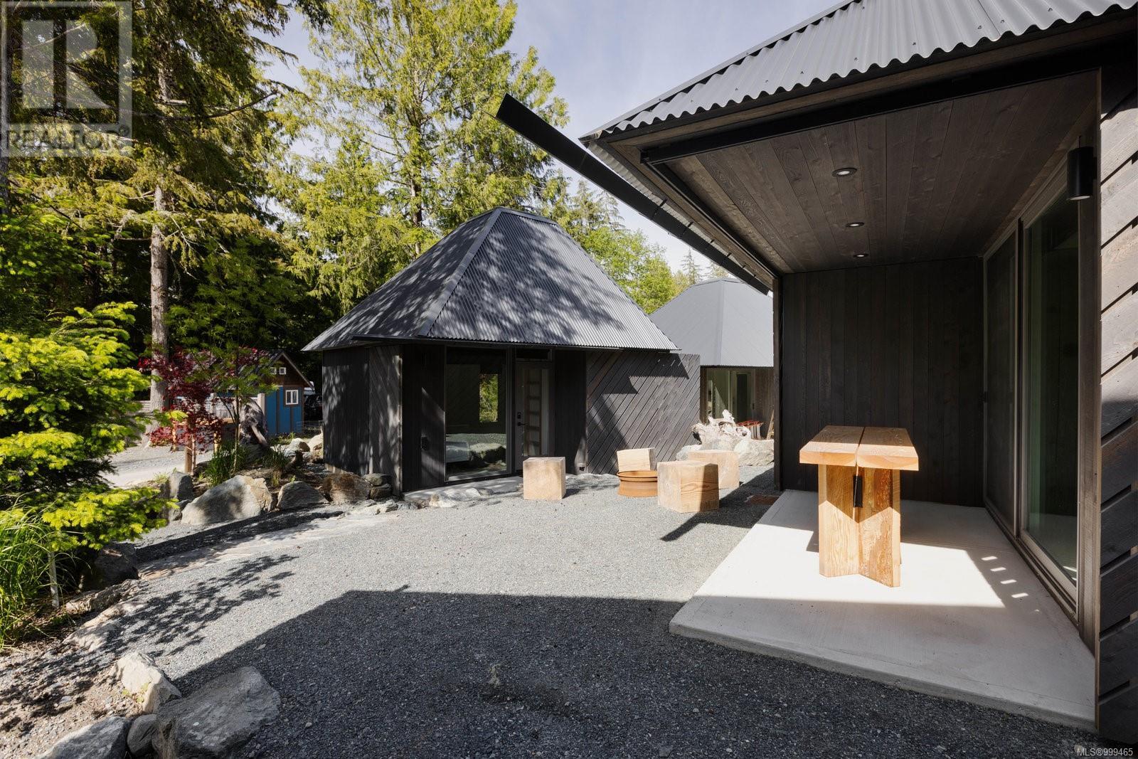 13a & 13b 6504 Powder Main Rd, Port Renfrew, British Columbia  V0S 1K0 - Photo 4 - 999465