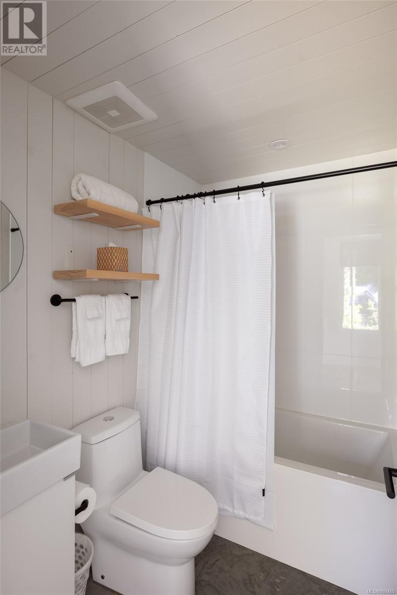 13a & 13b 6504 Powder Main Rd, Port Renfrew, British Columbia  V0S 1K0 - Photo 8 - 999465