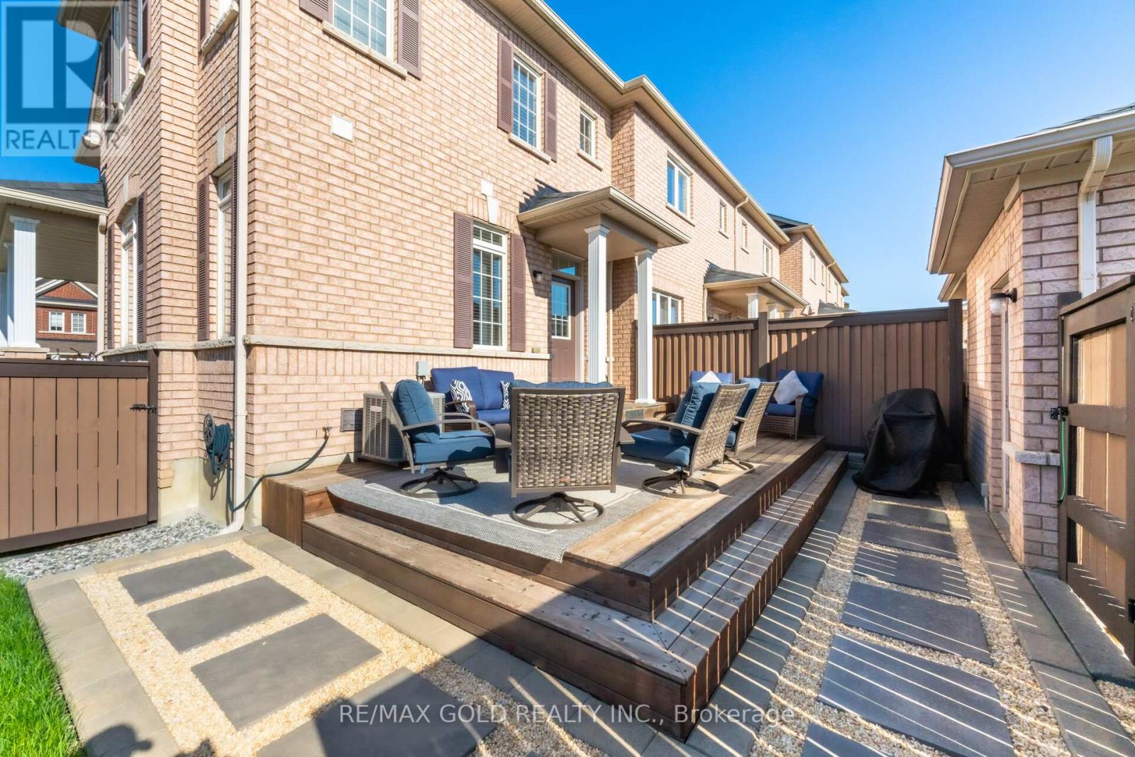 2494 Earl Grey Avenue, Pickering, Ontario  L1X 0B9 - Photo 35 - E12139967