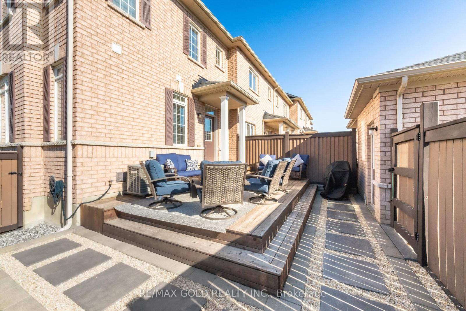 2494 Earl Grey Avenue, Pickering, Ontario  L1X 0B9 - Photo 36 - E12139967