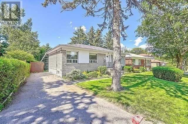 Main - 43 Boothbay Crescent, Newmarket, Ontario  L3Y 1Y6 - Photo 2 - N12139968