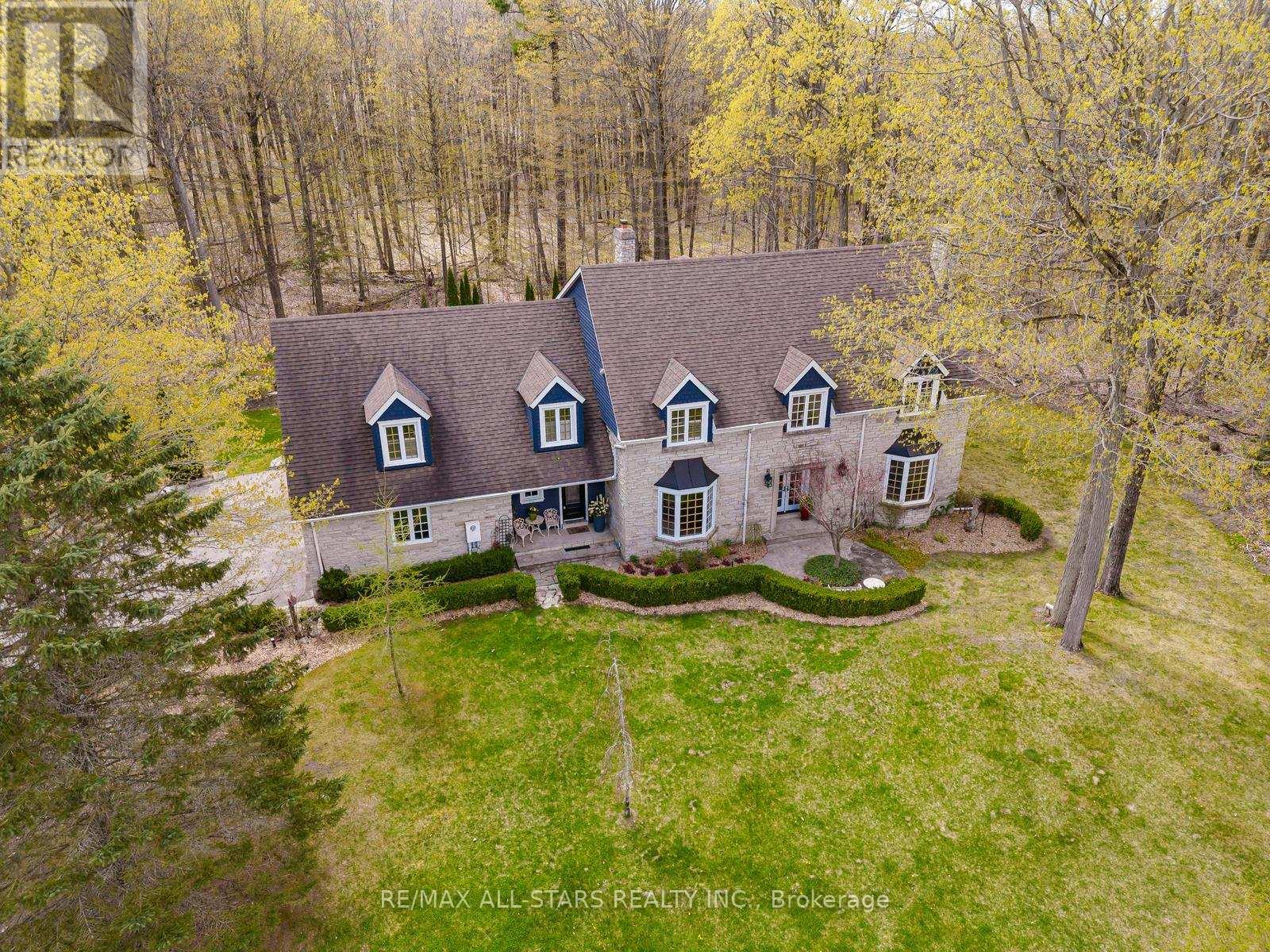 12 Oakview Place, Uxbridge, Ontario  L9P 1R4 - Photo 2 - N12139972